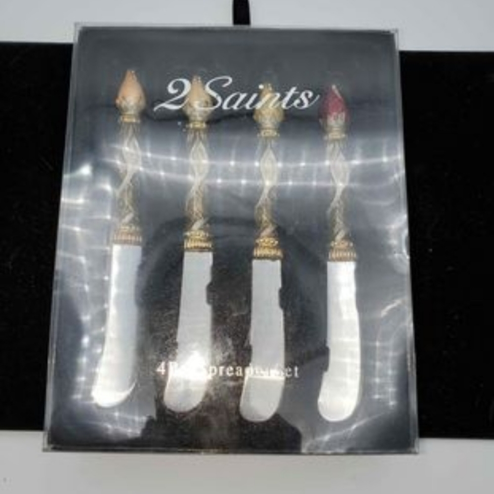 2 Saints Cheese 🔪